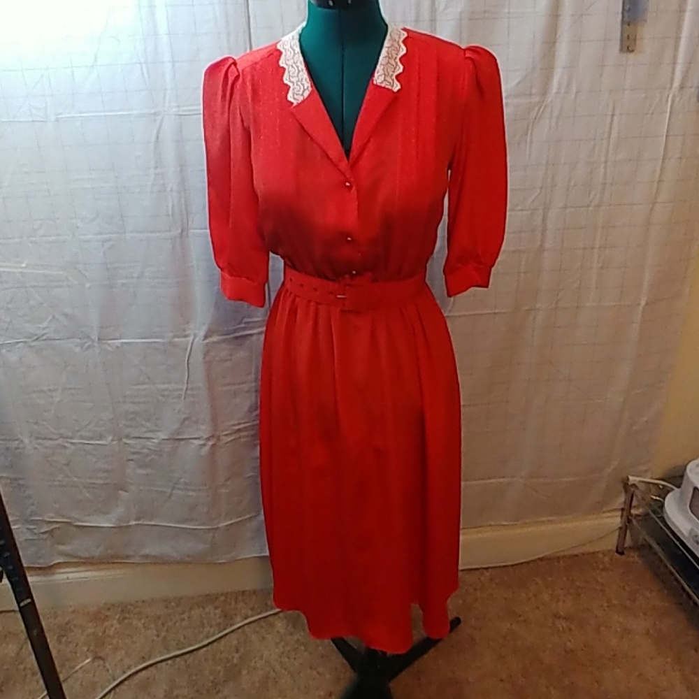 Vintage Red Dress W/ Belt